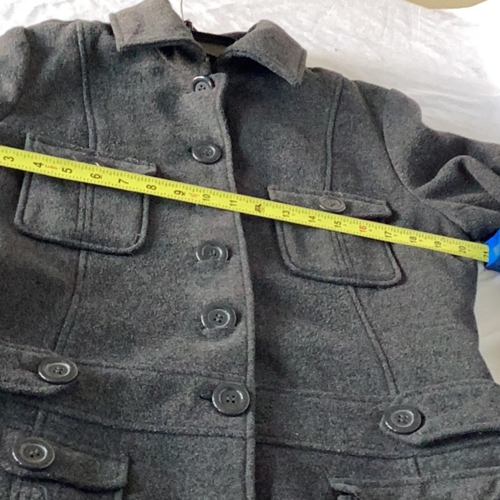 DollHouse coat - Picture 4 of 7